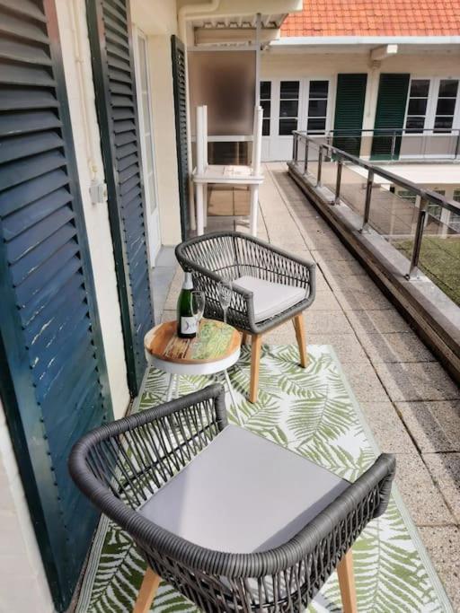 Spacieux Duplex Pres De La Mer 4 Chambres 2 Sdb De Haan Esterno foto